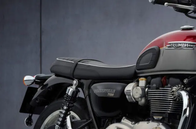 Bonneville T120 Seat