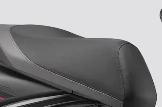 RayZR 125 Fi Hybrid Rider Seat