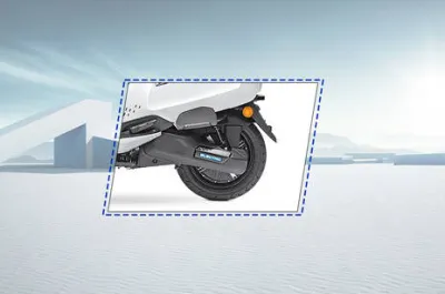 iQube Rear Tyre View