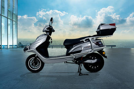 Side Profile View (Left)