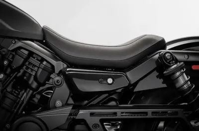 Nightster Seat