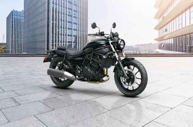 Eliminator Front Right Quarter View