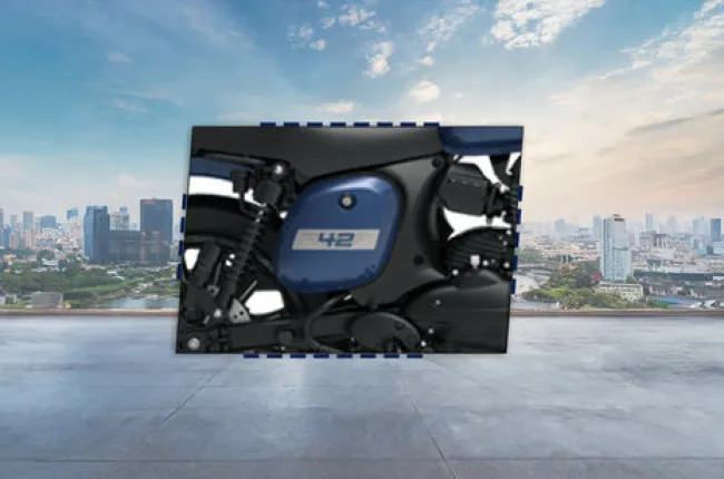 42 Model Badge