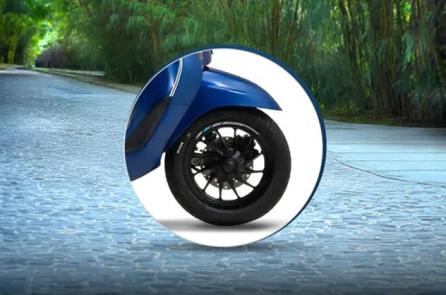 Chetak Front Tyre View