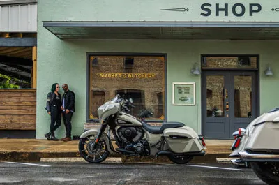 Chieftain Dark Horse Side Profile View (Left)