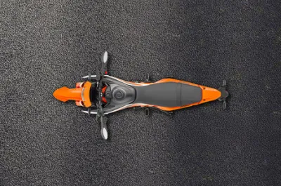390 SMC R Top View