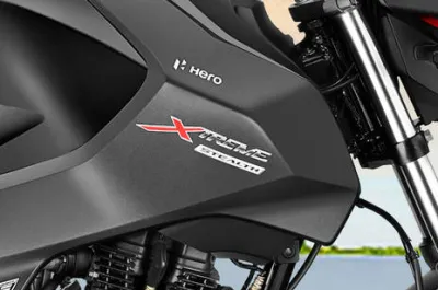 Xtreme 160R Model Badge