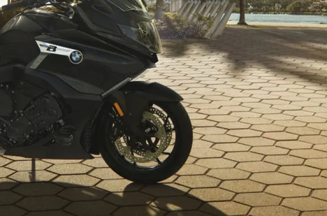 K 1600 Bagger Front Tyre