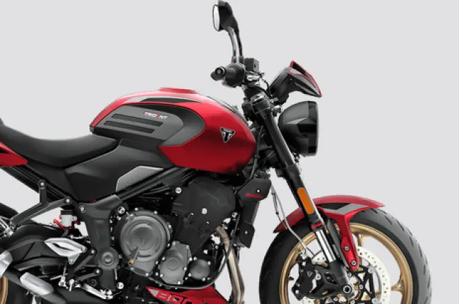 Trident 800 Side Fairing