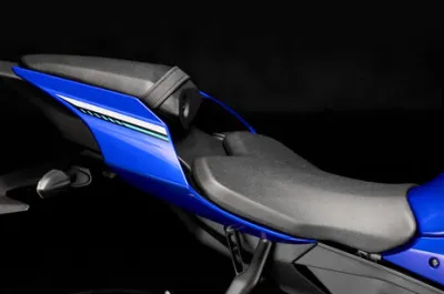YZF R1 Seat
