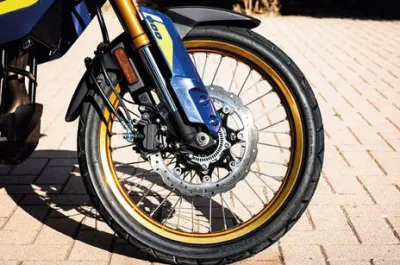 V-Strom 800 DE Front Tyre View