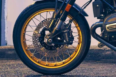 R 12 Front Brake