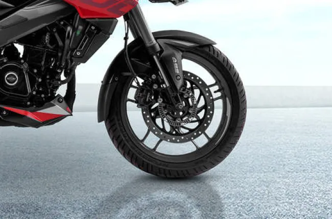 Pulsar NS200 Front Tyre View