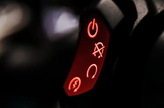 Speed Triple 1200 Foot Space View