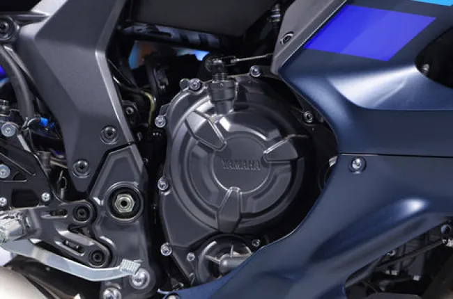 R7 Engine (Right)