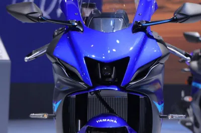 R7 Headlamp
