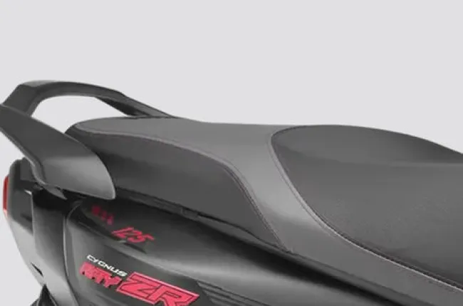 RayZR 125 Fi Hybrid Pillion Seat
