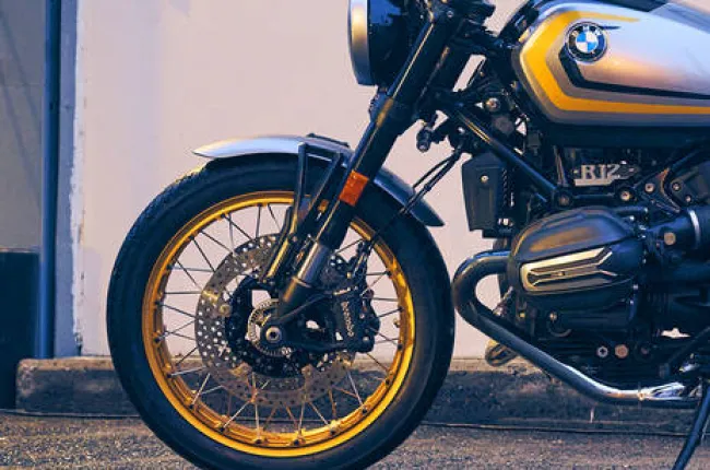 R 12 Front Mudguard