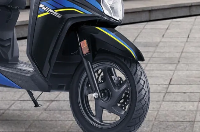 Dio 125 Front Mudguard & Suspension