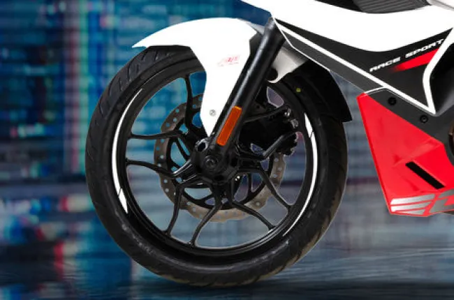 Pulsar RS200 Front Tyre
