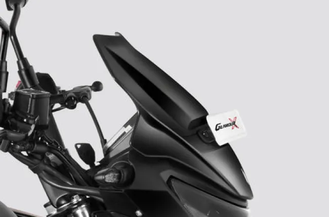 Glamour X 125 Windshield