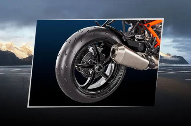 1390 Super Duke R Rear Tyre