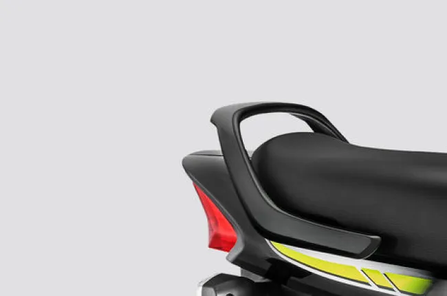 HF Deluxe Flex Fuel Pillion Grab Rail