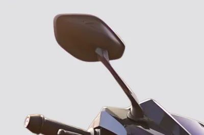 Ultra Rear View Mirror (Front View)