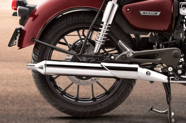 CB350 Rear Tyre View
