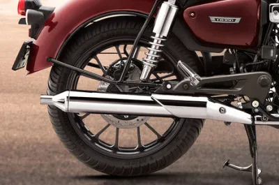 CB350 Rear Tyre View