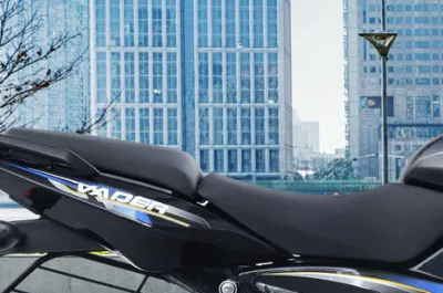 Vader Seat