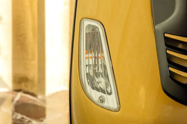 S Indicator (Front)