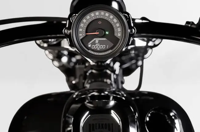 Breakout Instrument Cluster