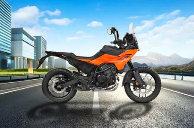 250 Adventure Side Profile View (Right)