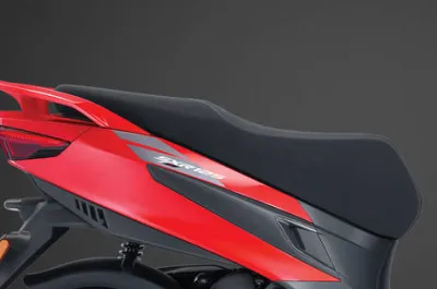SXR 125 Seat