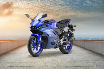 R15 V4 Front Left View