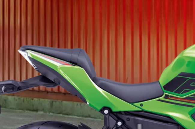 Ninja 650 Seat