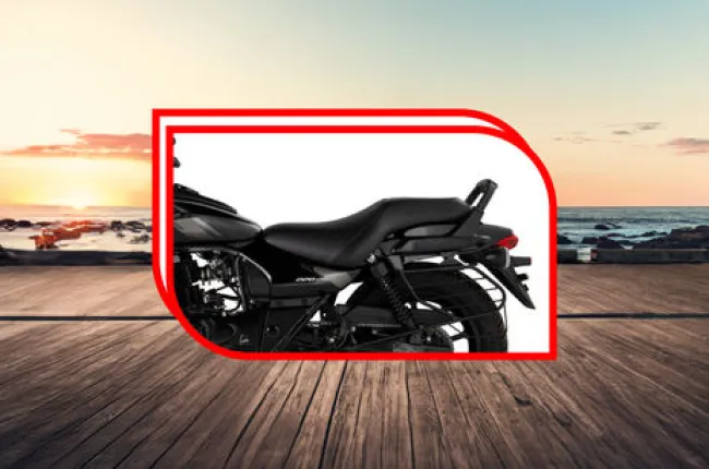 Avenger 220 Street Seat