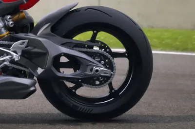 Panigale V4 Rear Tyre View