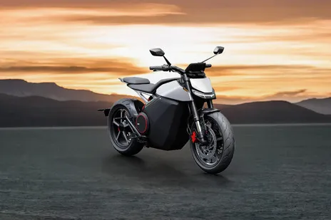 Front Right Quarter View