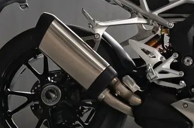 Speed Triple 1200 Exhaust View