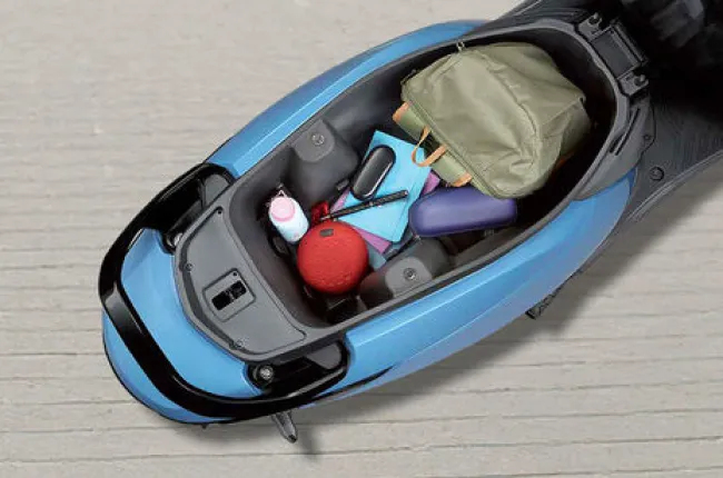 QC1 Under Seat Storage