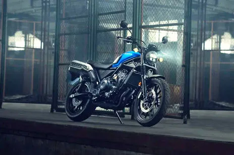 Front Right Quarter View