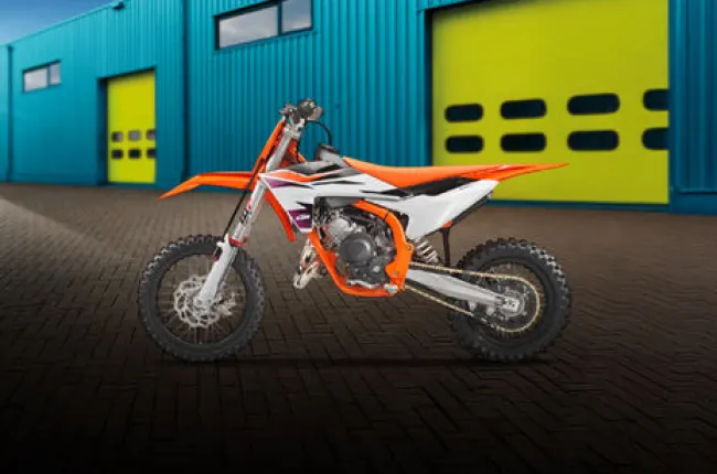 65 SX Left Side View