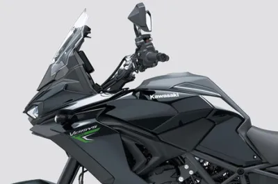 Versys 900 Side Fairing