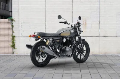 Interceptor 650 Rear Right Three Quarter View