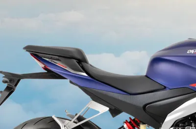 RS 660 Seat