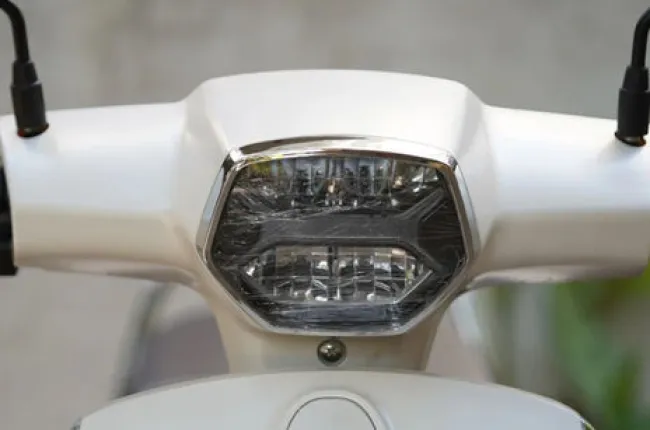 Jeet X Headlamp