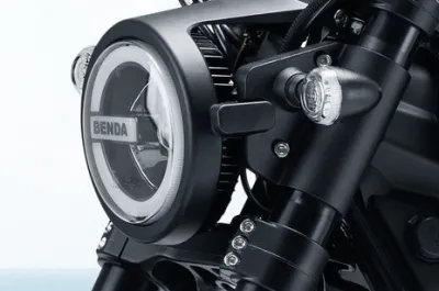 V302C Headlamp