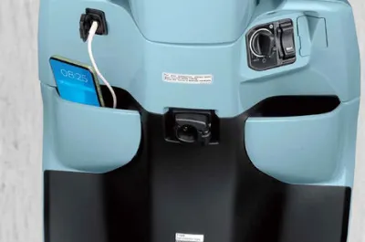 Activa e Glove Box